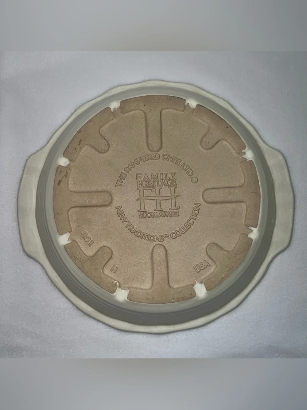Pampered Chef Traditions Family Heritage 11